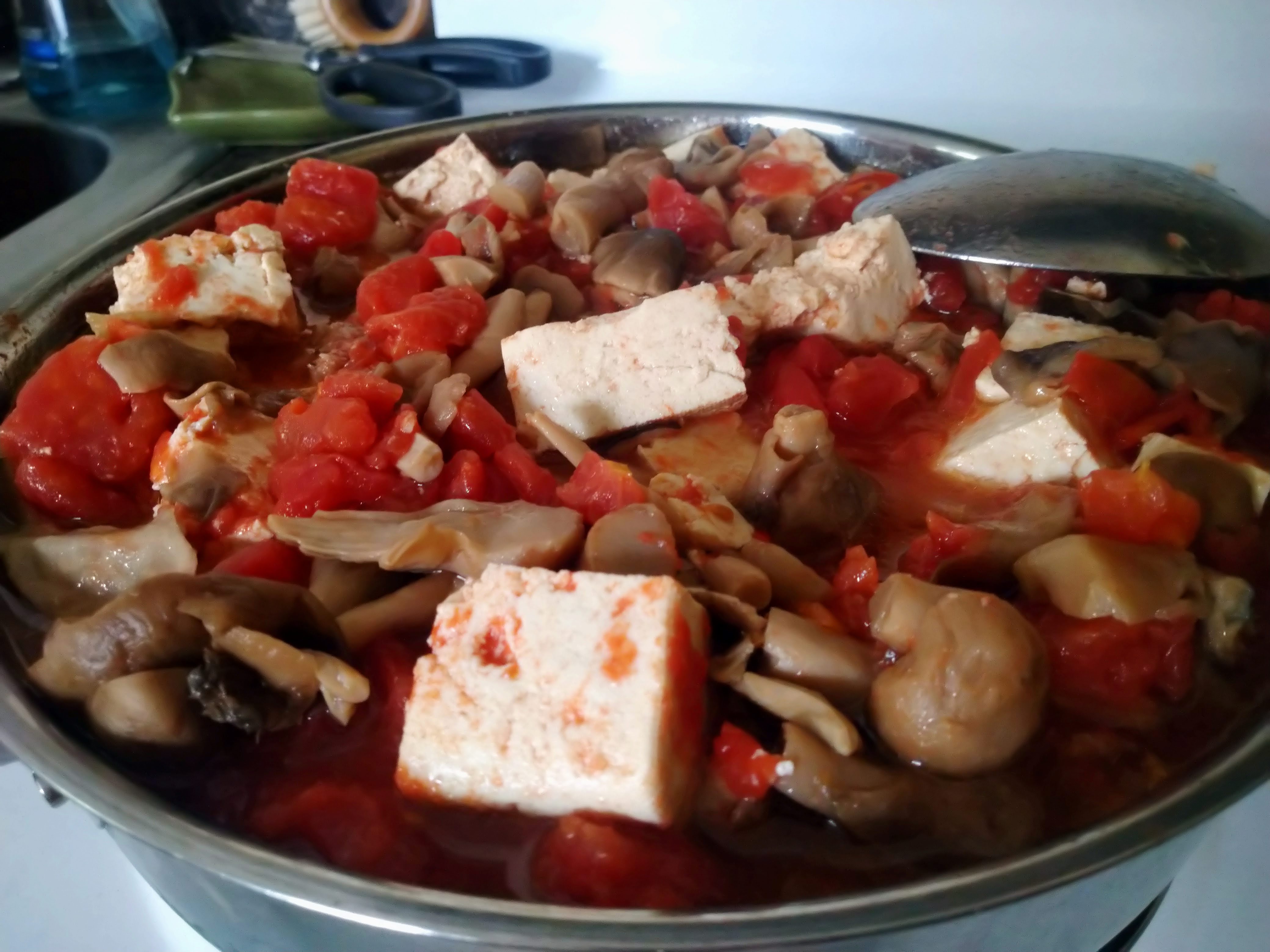 Stuffed tofu after braising